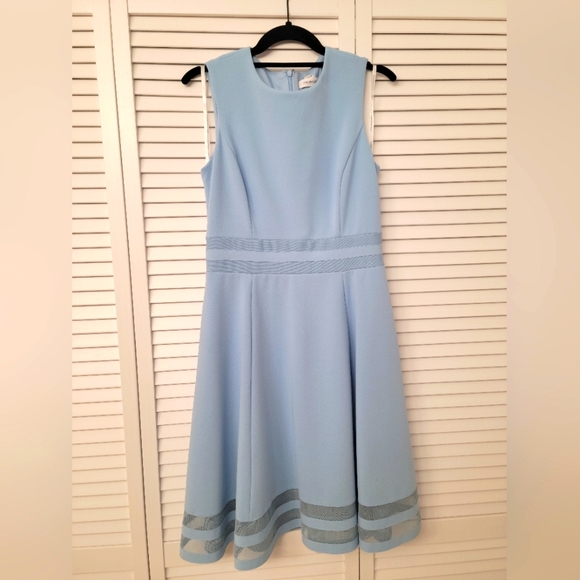 Calvin Klein - Picture 1 of 5